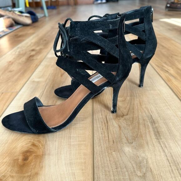 Steve Madden Strappy Black Suede Open Toe Heel Shoes Size 8 - Picture 11 of 12